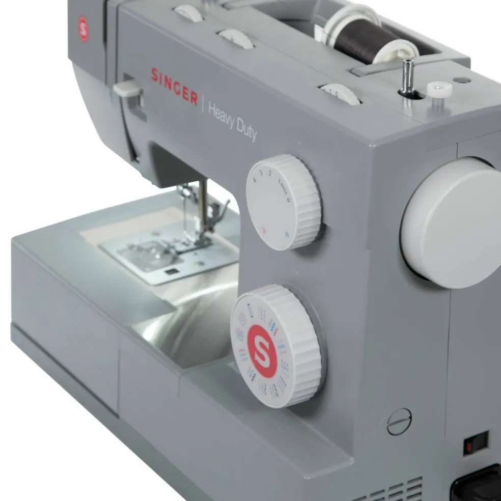 SINGER® HD6380 Heavy Duty Sewing Machine