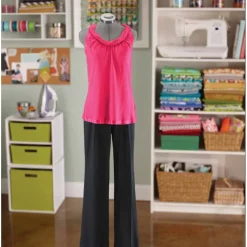 SINGER® Medium/Large Adjustable Dress Form