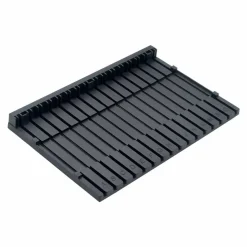16-Slot Model Runner Rack by Make MarketĀ®