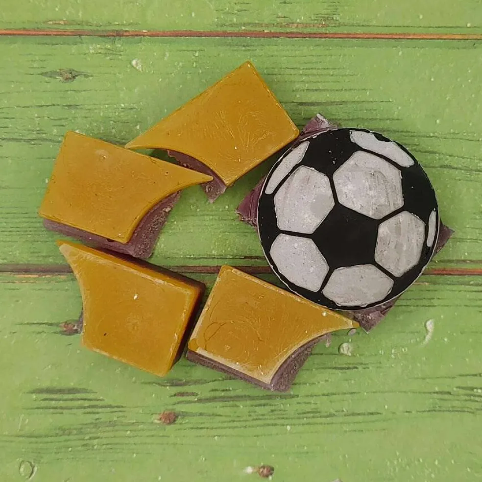 Soccer Ball Snap Out Center Wax Melt Snap Bar Silicone Mold
