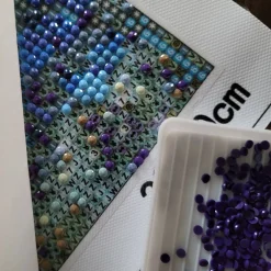 Sparkly Selections Colorful Iguana Diamond Painting Kit, Round Diamonds
