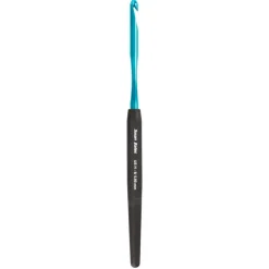 Susan BatesĀ® SilvalumeĀ® Aluminum Crochet Hook
