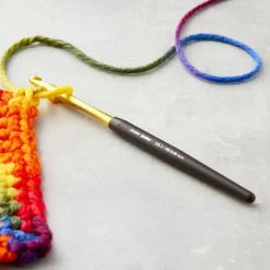 Susan Bates® Silvalume® Aluminum Crochet Hook