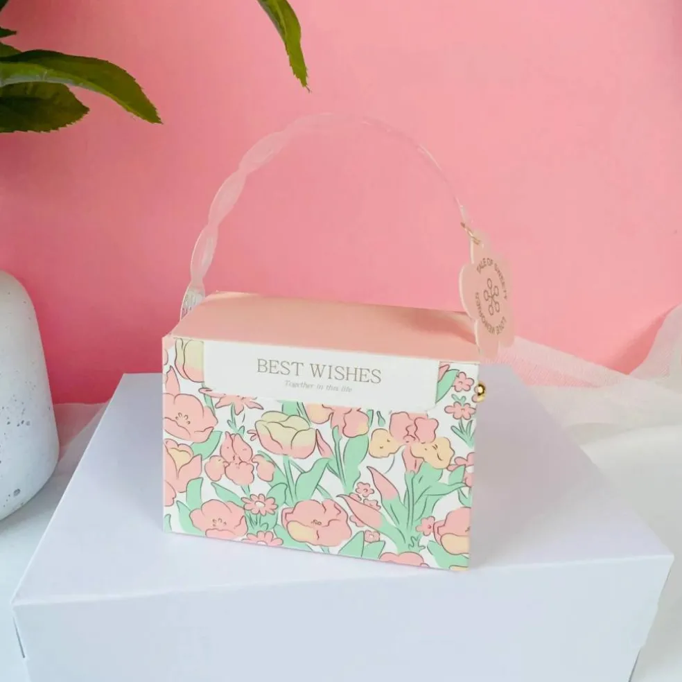 Sweet Degrees Kitchen Purse-Shaped Handbag Favor Box with Decorative Handle and Gift Tag
