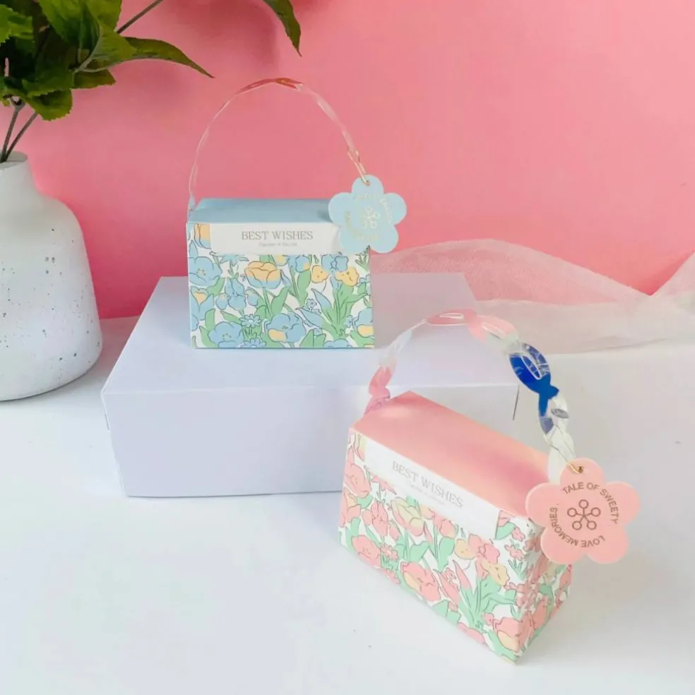 Sweet Degrees Kitchen Purse-Shaped Handbag Favor Box with Decorative Handle and Gift Tag