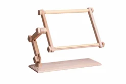 Table-type wooden embroidery stand Penguin 30‚Äö√Ñ√Æ40 cm CSPI3040