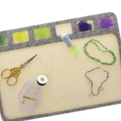 The Beadsmith Treasure Mat