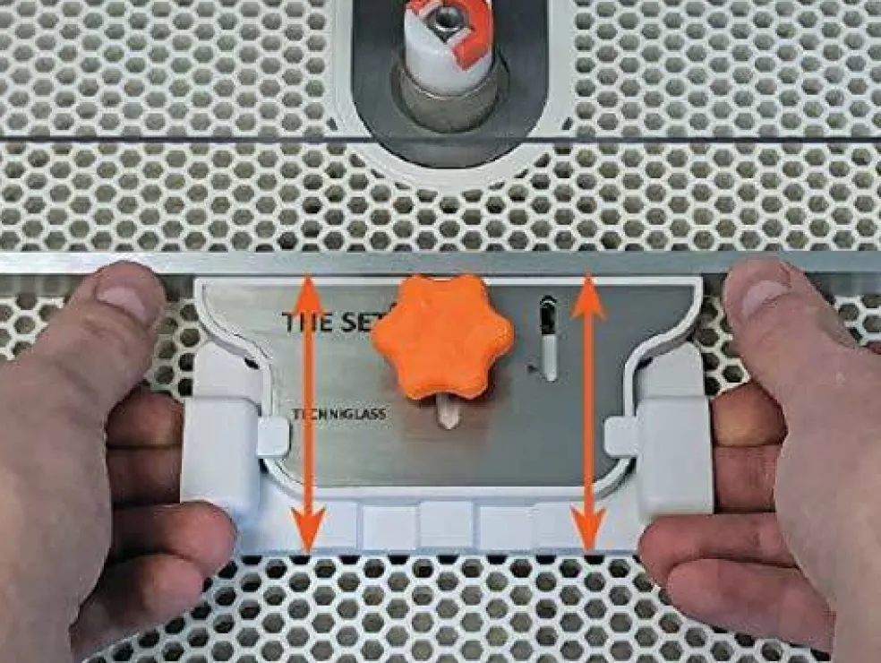 The Set G2 Straight Edge Guide for "THE GRINDER 2 & 3"