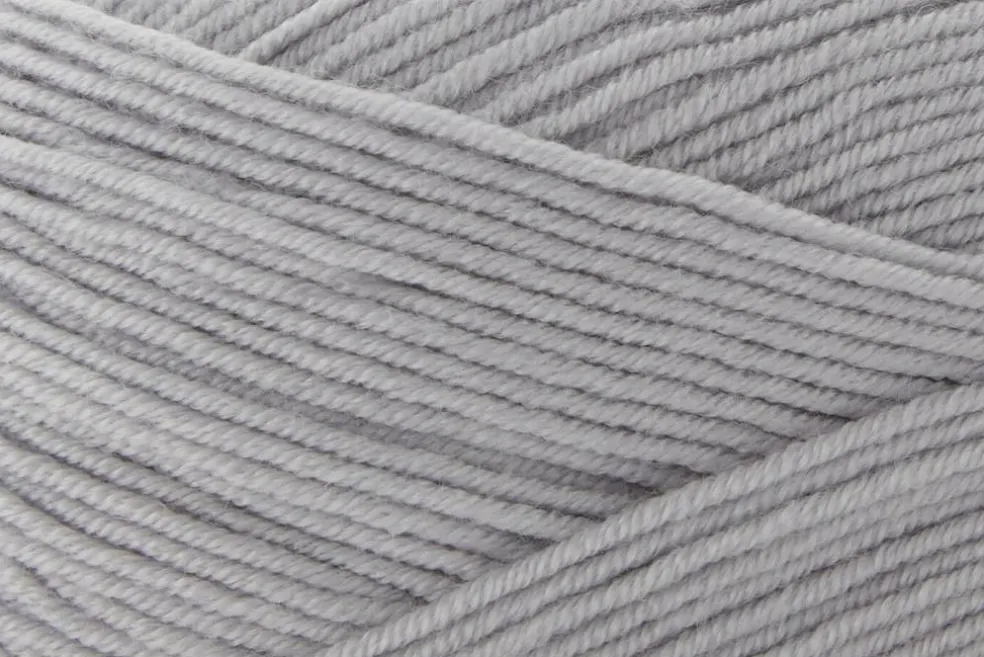 Universal Yarn Uptown Bamboo DK - Bamboo/Acrylic - 38 Colors