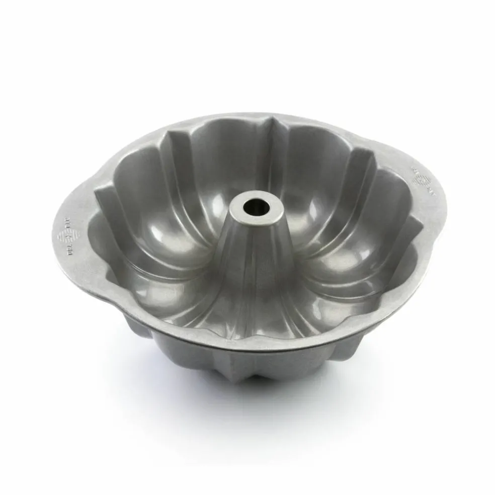 USA Pan® 10" Fluted Tube Cake Pan