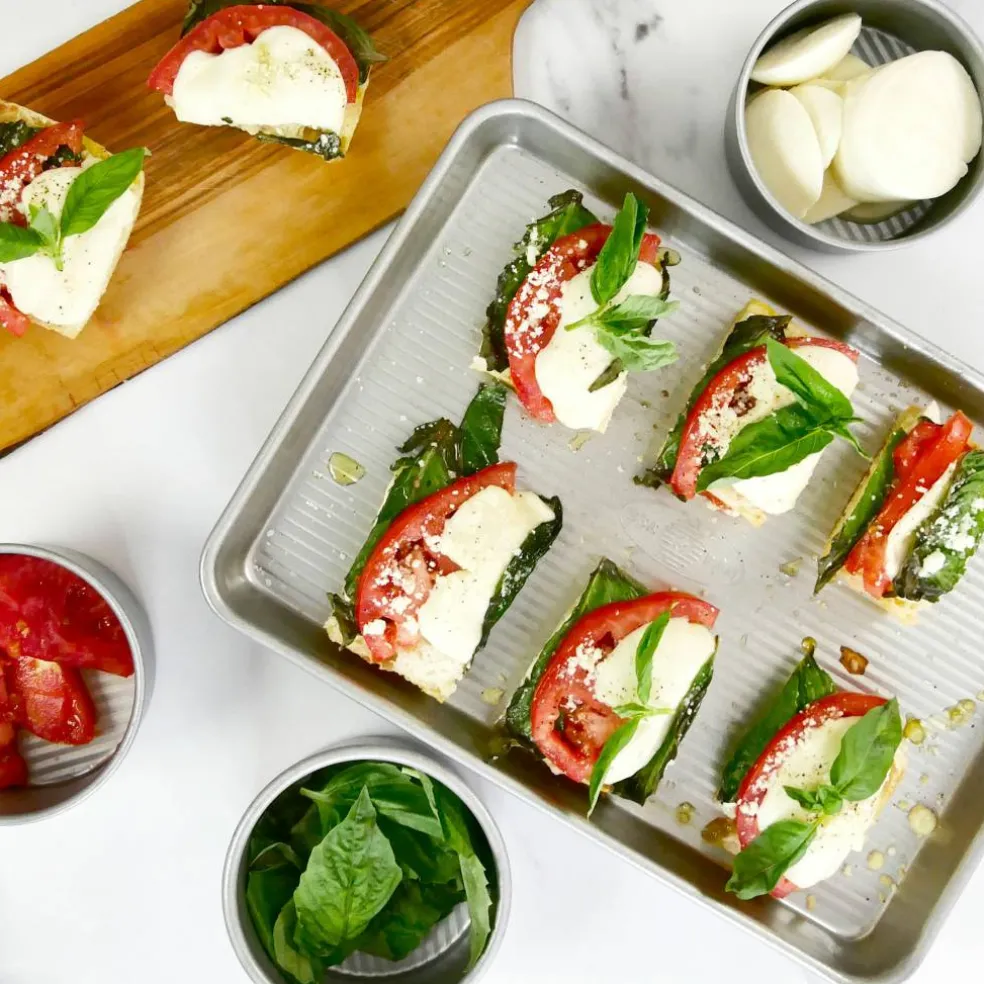 USA Pan® Quarter Sheet Pan