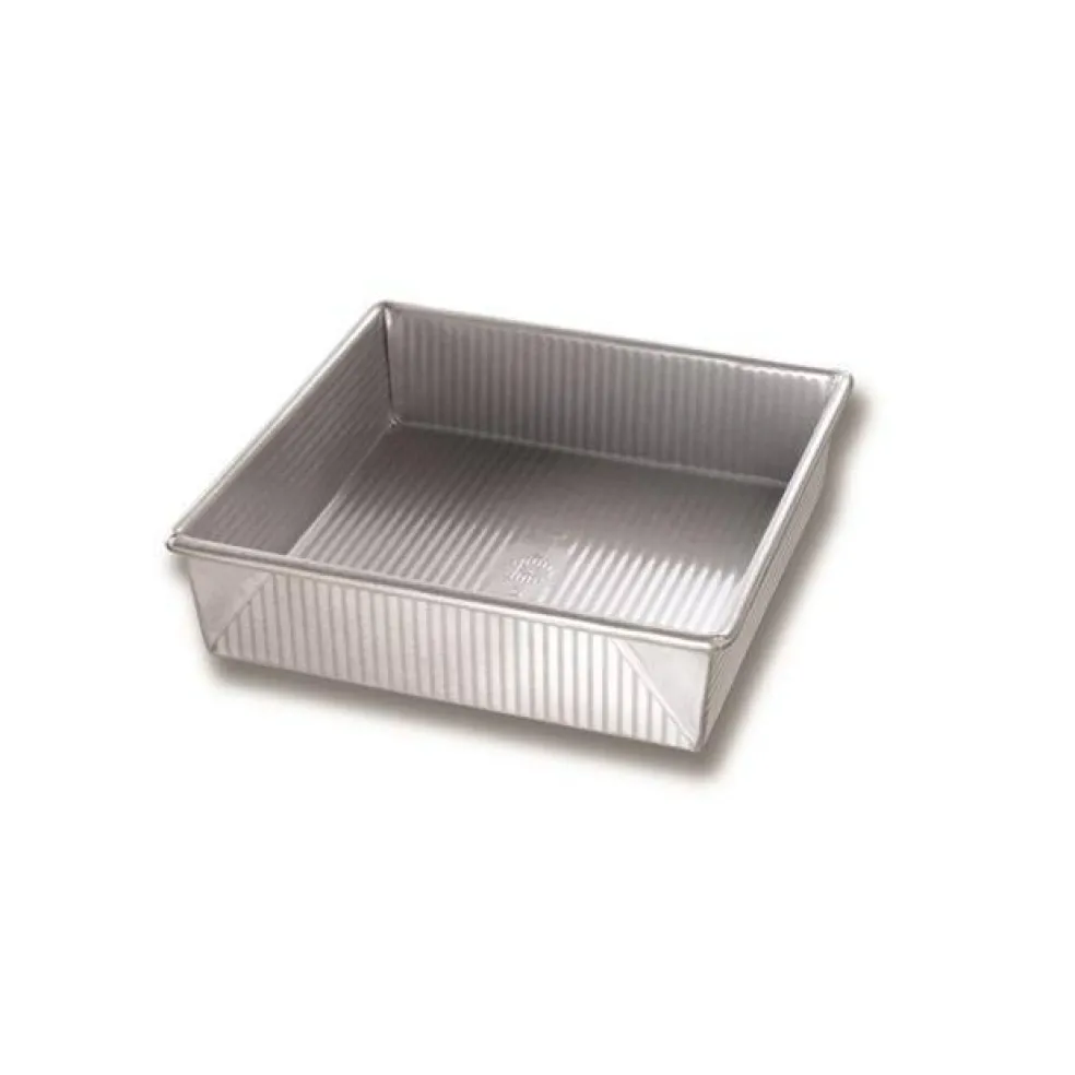 USA Pan 9 x 9 in. USA Pan Nonstick Surface Steel Square Cake Pan 12 Cups