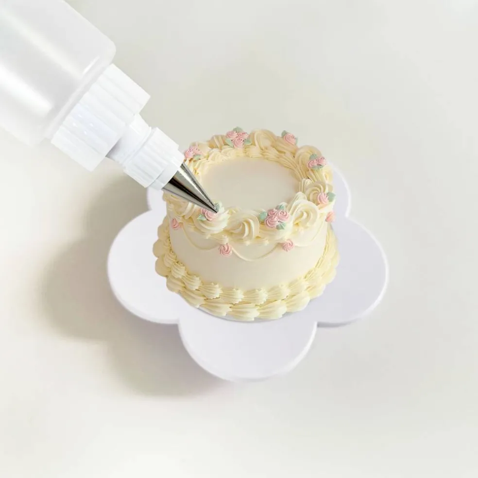 6" White Cookie Turntable by Makery™