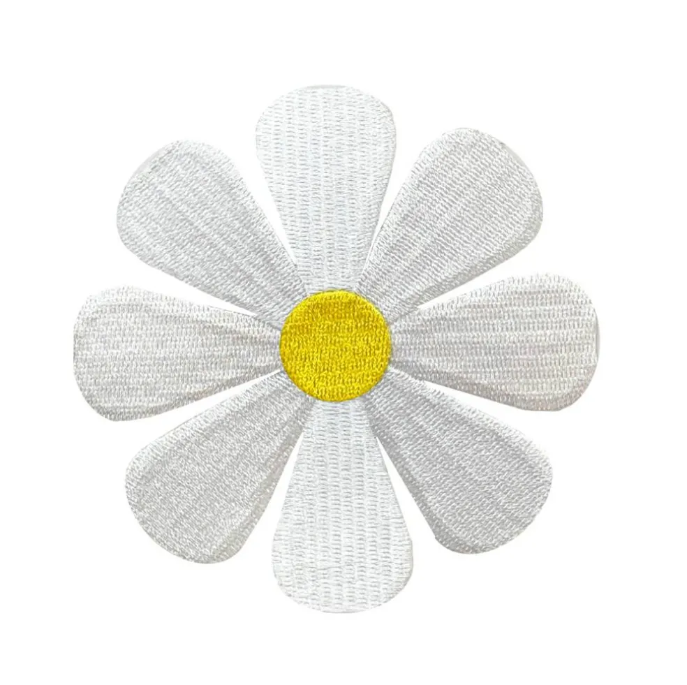 4" White Daisy Flower with Yellow Pistil, Embroidered, Iron on Patch