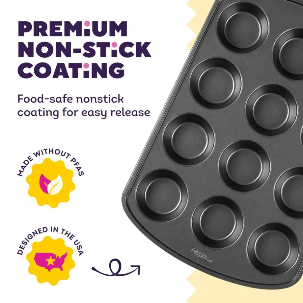 Wilton® Gold Non-Stick Bakeware 12 Cup Muffin Pan