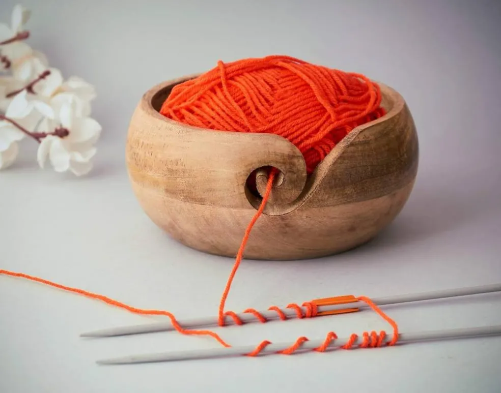 Women Wooden Yarn Bowl Knitting Bowl(Natural)
