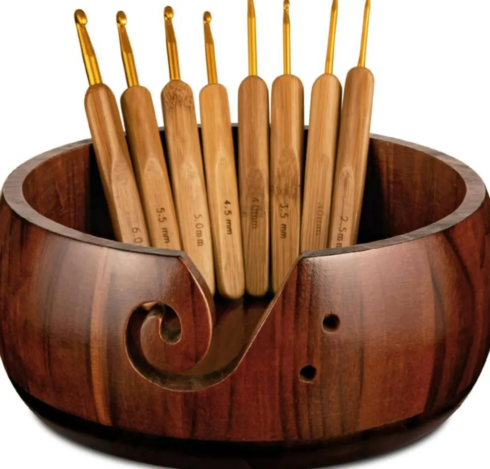 Wooden Yarn Bowl Holder(Brown 7.9 inch)