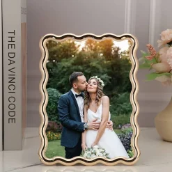 5x7 Gold Zinc Alloy Picture Frame with Wave Design, Luxury Modern Glam 7x5 Photo Frame with Velvet Backing & Tempered Glass for Desktop & Wall Display