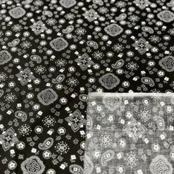 1 Yard Bandana Print Poly Cotton Fabric Sewing and Crafting 58