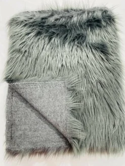 1 Yard Shaggy Vegan Faux Fox Fur Fabric 58" Wide for Cosplay & Decor