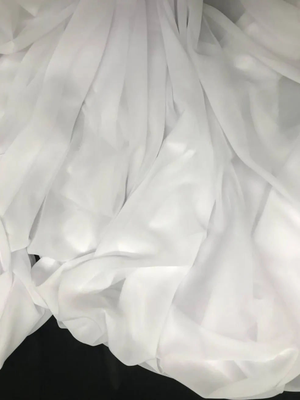 1 Yard White Chiffon Fabric Lightweight Material For Weddings Dresses Veils Curtains Backdrops And Crafts 59/60 Inch Width