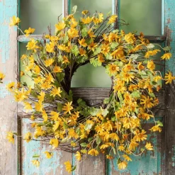 23" Yellow Daisy Wreath