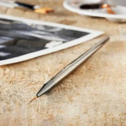 Zen™ Series 73 Short Handle Script Liner Brush