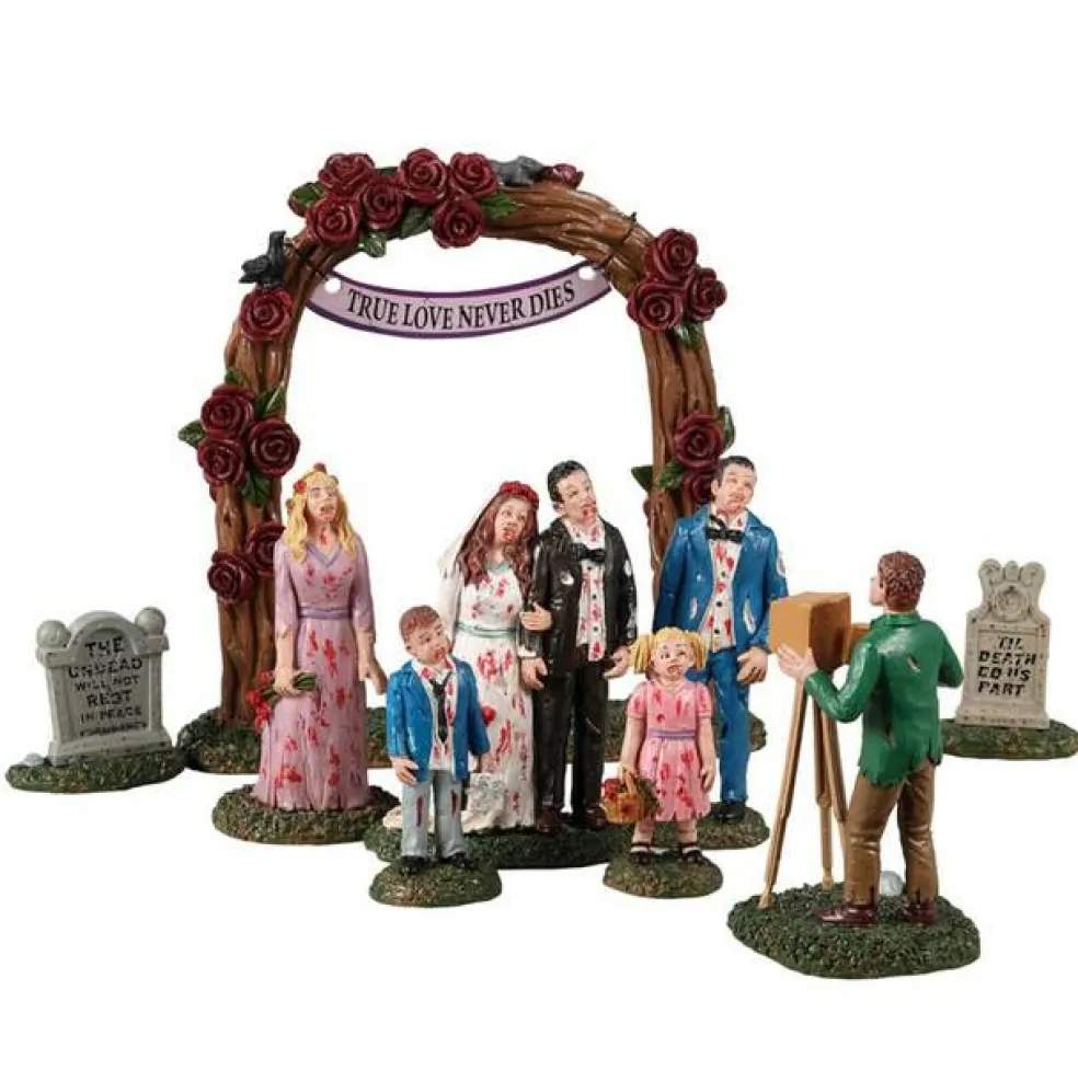 Zombie Wedding Party - Lemax Spooky Town